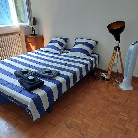 Chambre Dans Villa Marseille Exteriör bild